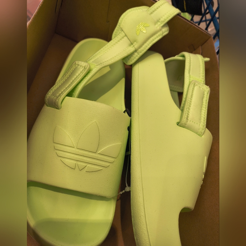 Adidas Foam Lime Green Sandals sz 7Y